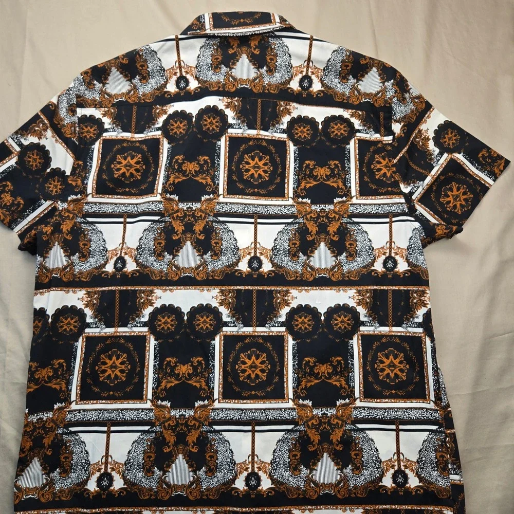 Guess Los Angeles Mens XXL Baroque Chain Print Button Down Shirt Black Gold - Picture 9 of 11